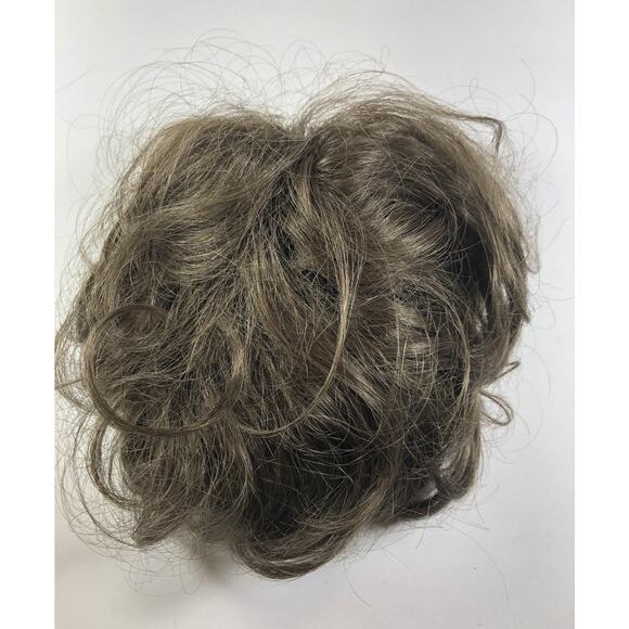 Paula Young A3310 Wavy Clip-On Hair Extension - Color #10 for Instant Glamour v - Picture 1 of 5